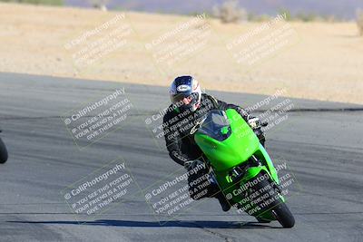 media/Feb-13-2022-SoCal Trackdays (Sun) [[c9210d39ca]]/Turn 10 (920am)/